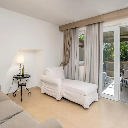 Holiday home 3 Bedroom Stunning In Barbat