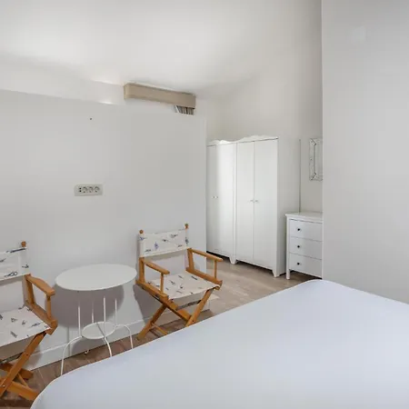 3 Bedroom Stunning In Barbat
