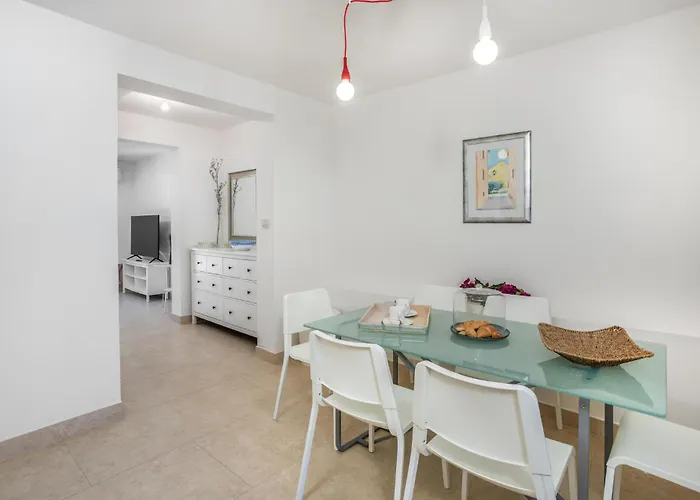 度假居 3 Bedroom Stunning In Barbat Barbat na Rabu